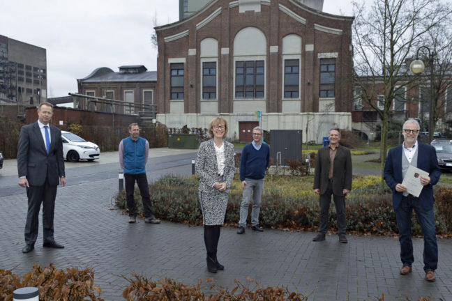 copyright by :  Gerd Kaemper/ gkfoto